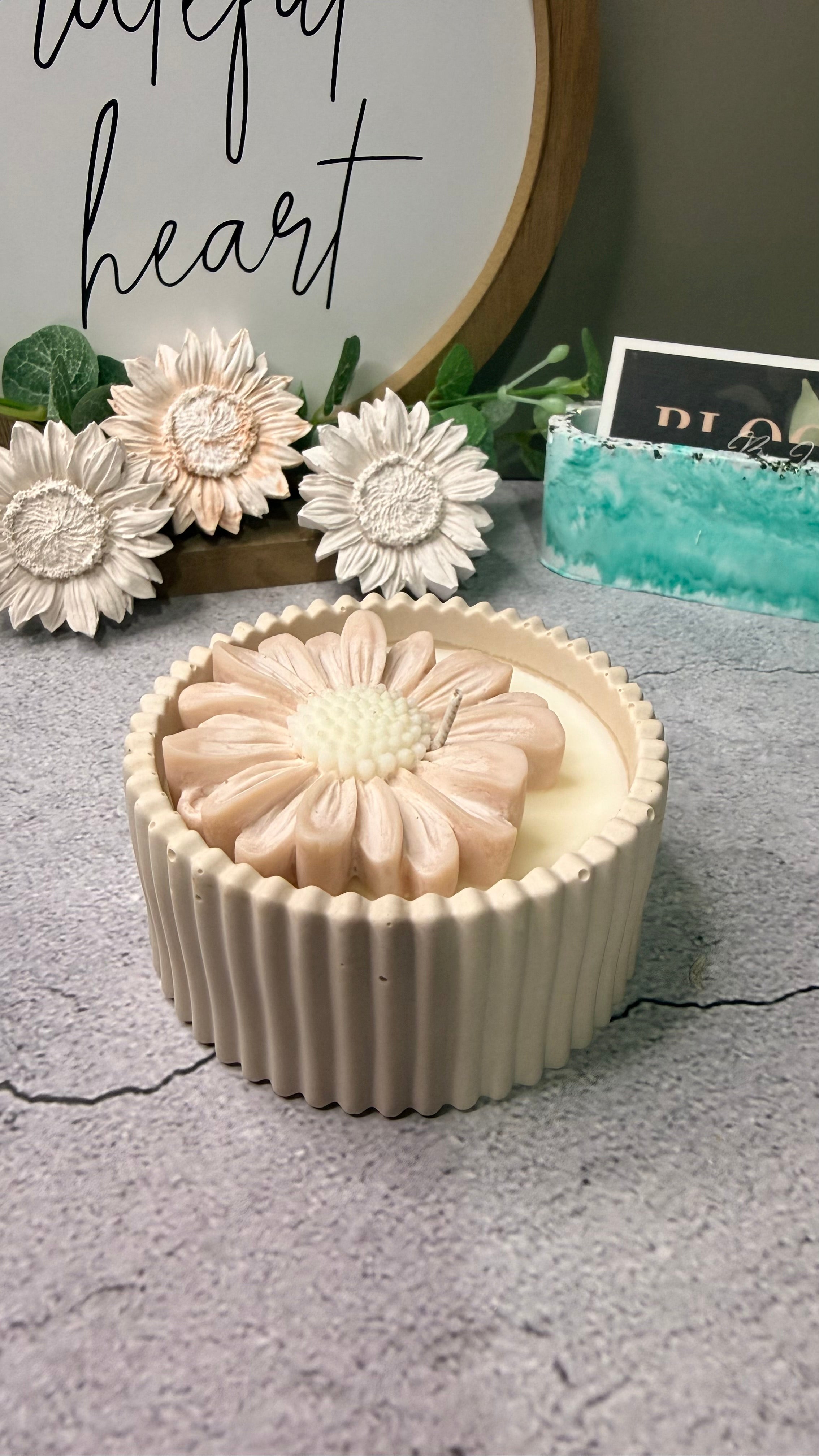 Mini Blush Pink Bloom Candle: Fig Scent