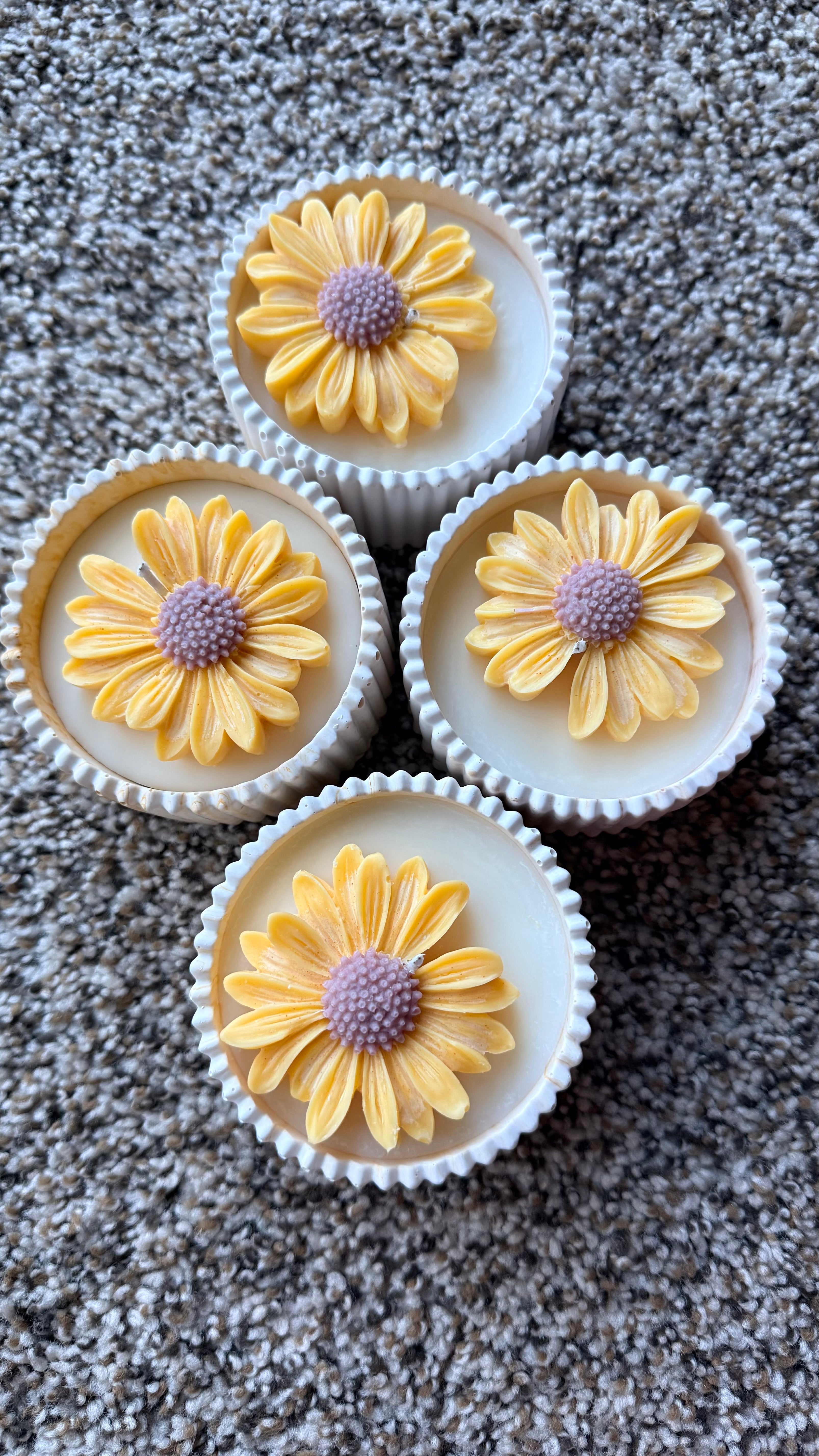 Sunshine Mini Bloom Candle