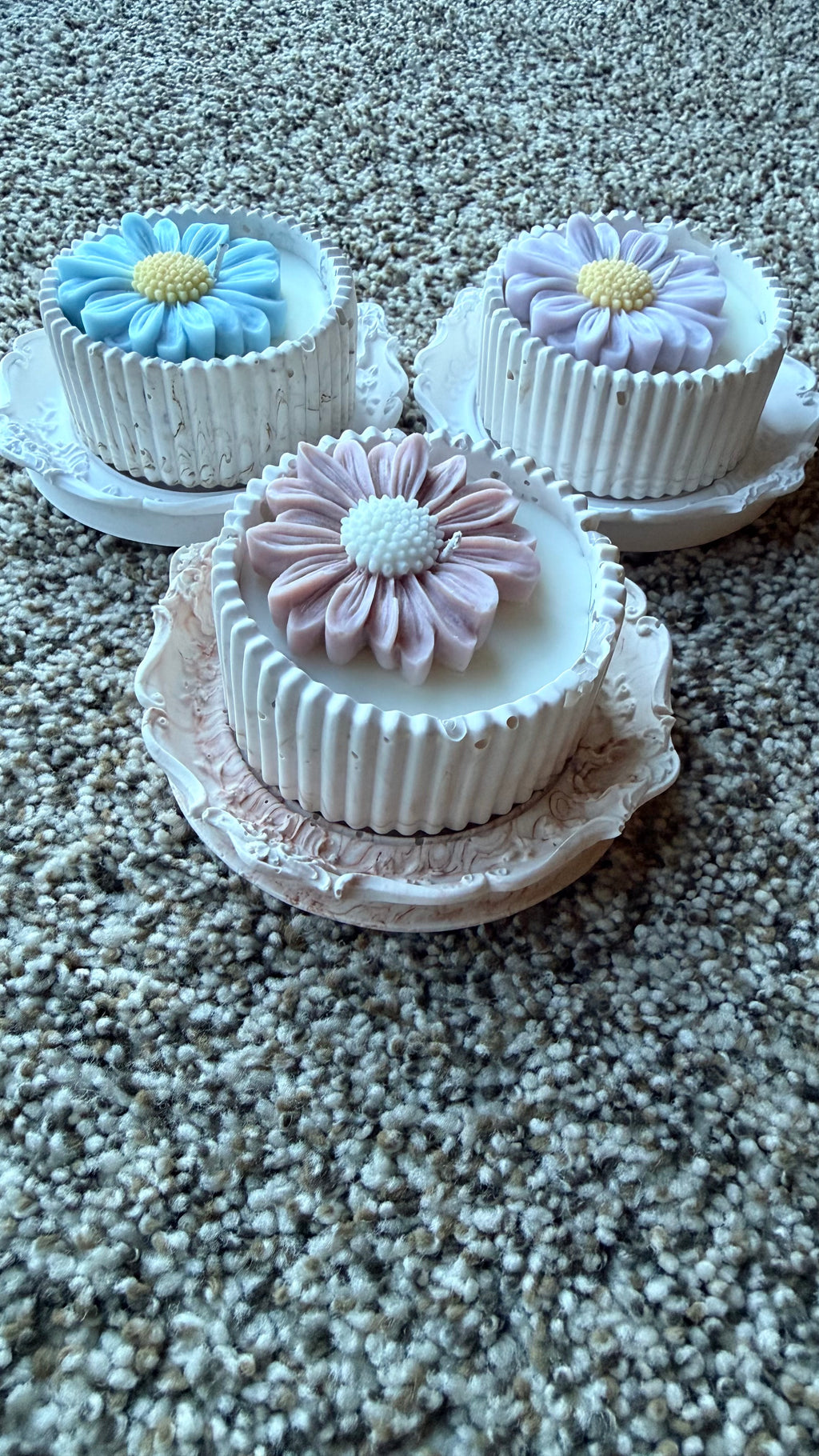 Stone Edge Bloom Candle Set