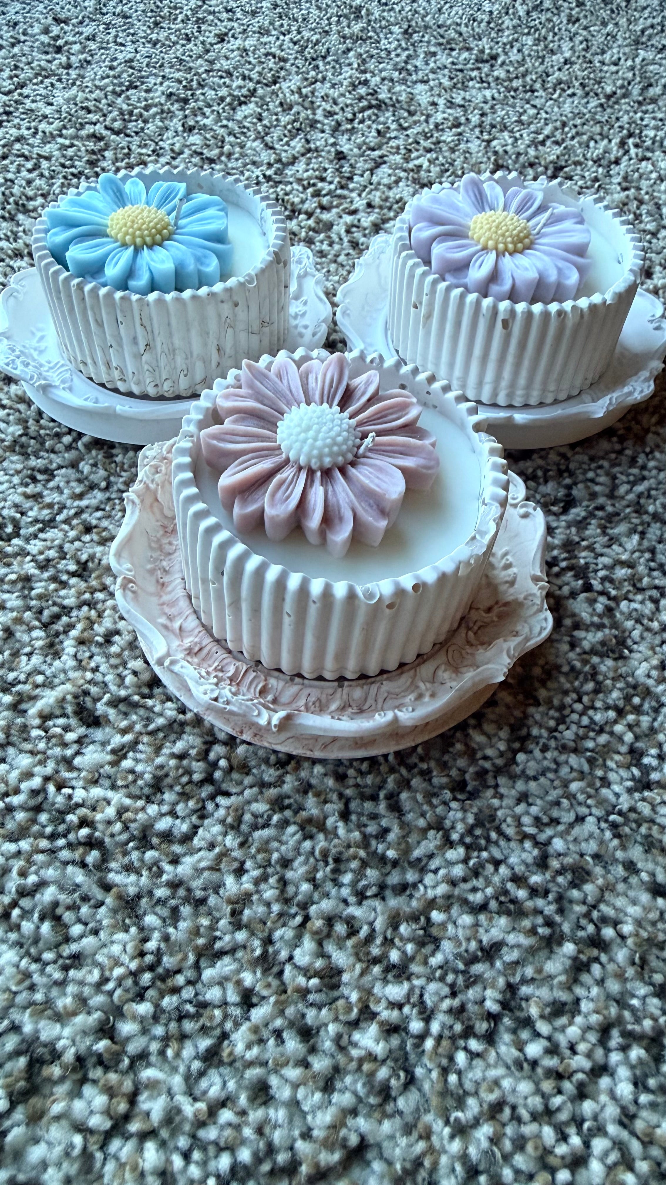 Stone Edge Bloom Candle Set