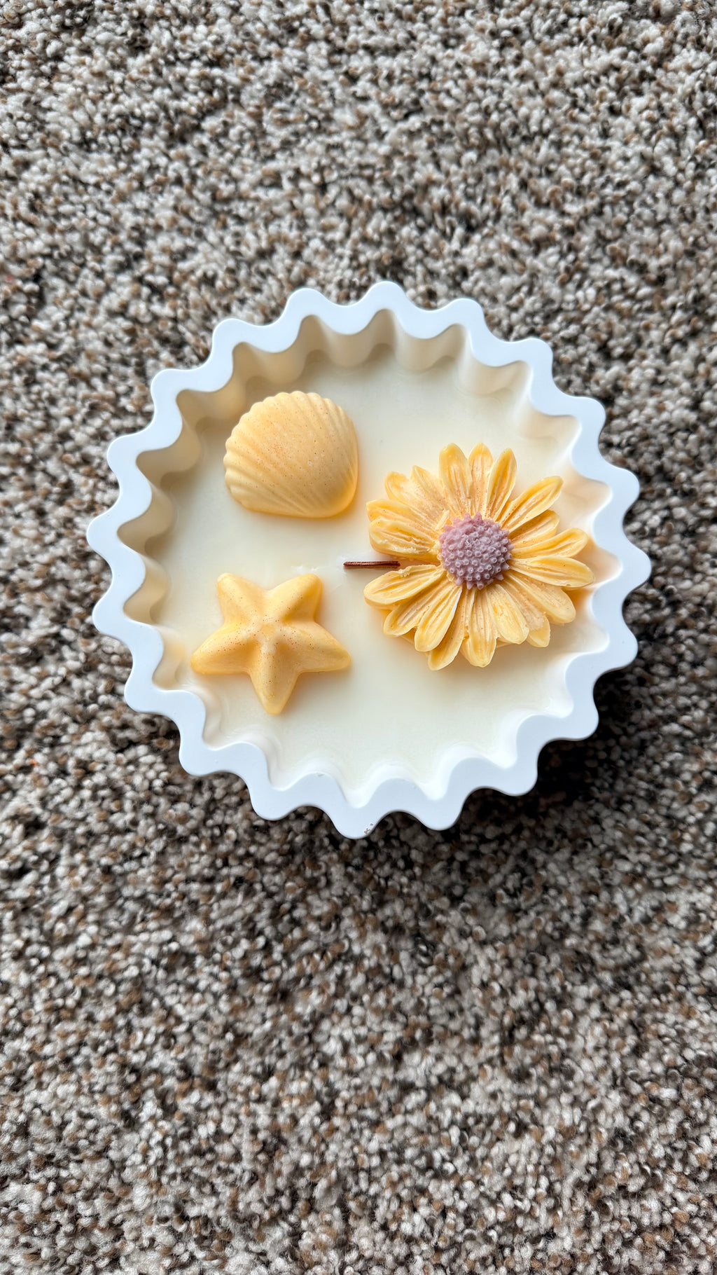 Yellow Beach Bloom Candle