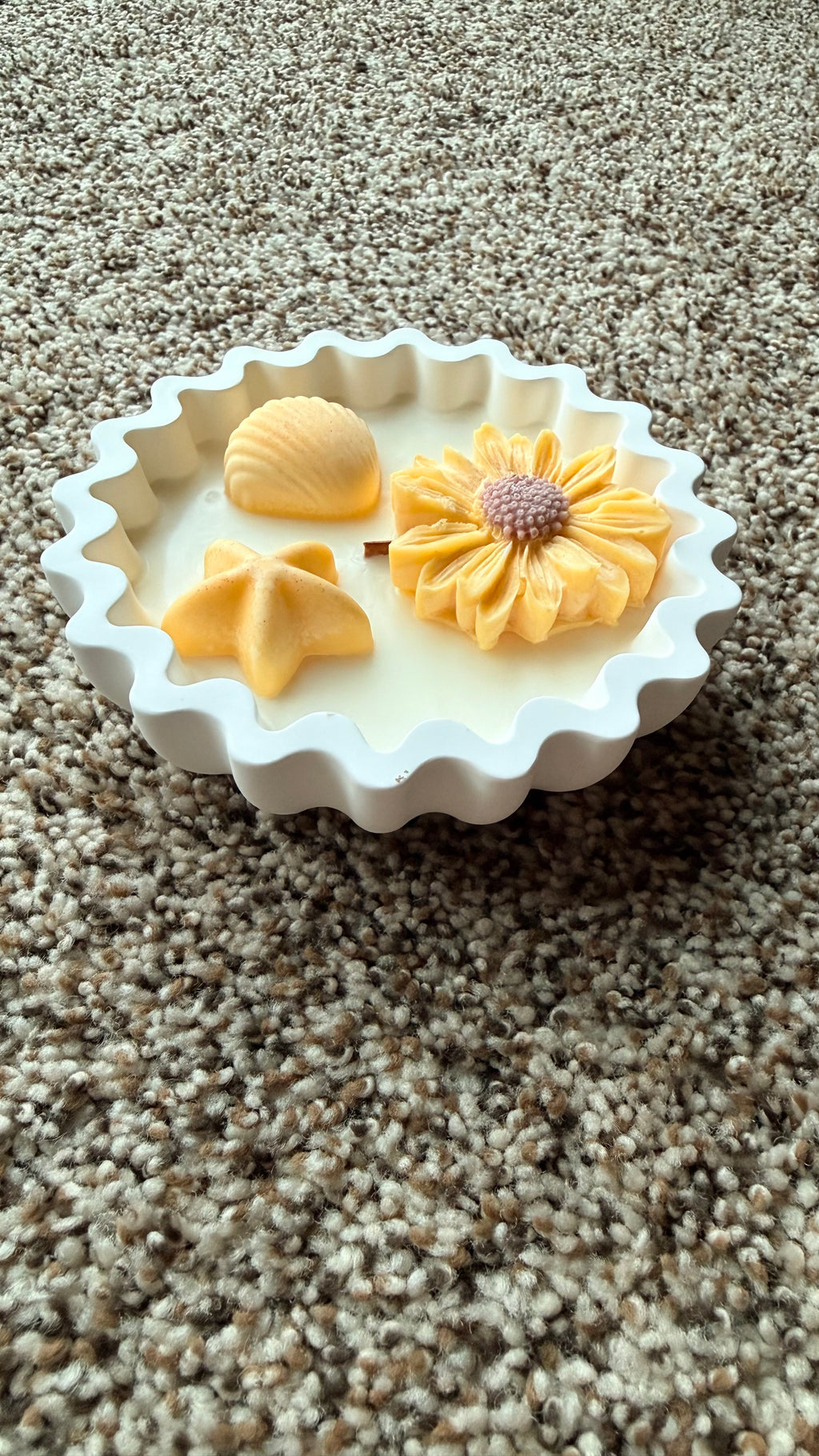Yellow Beach Bloom Candle