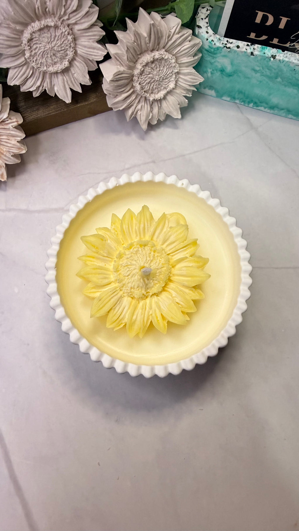 Bloom: Yellow Sunflower Candle